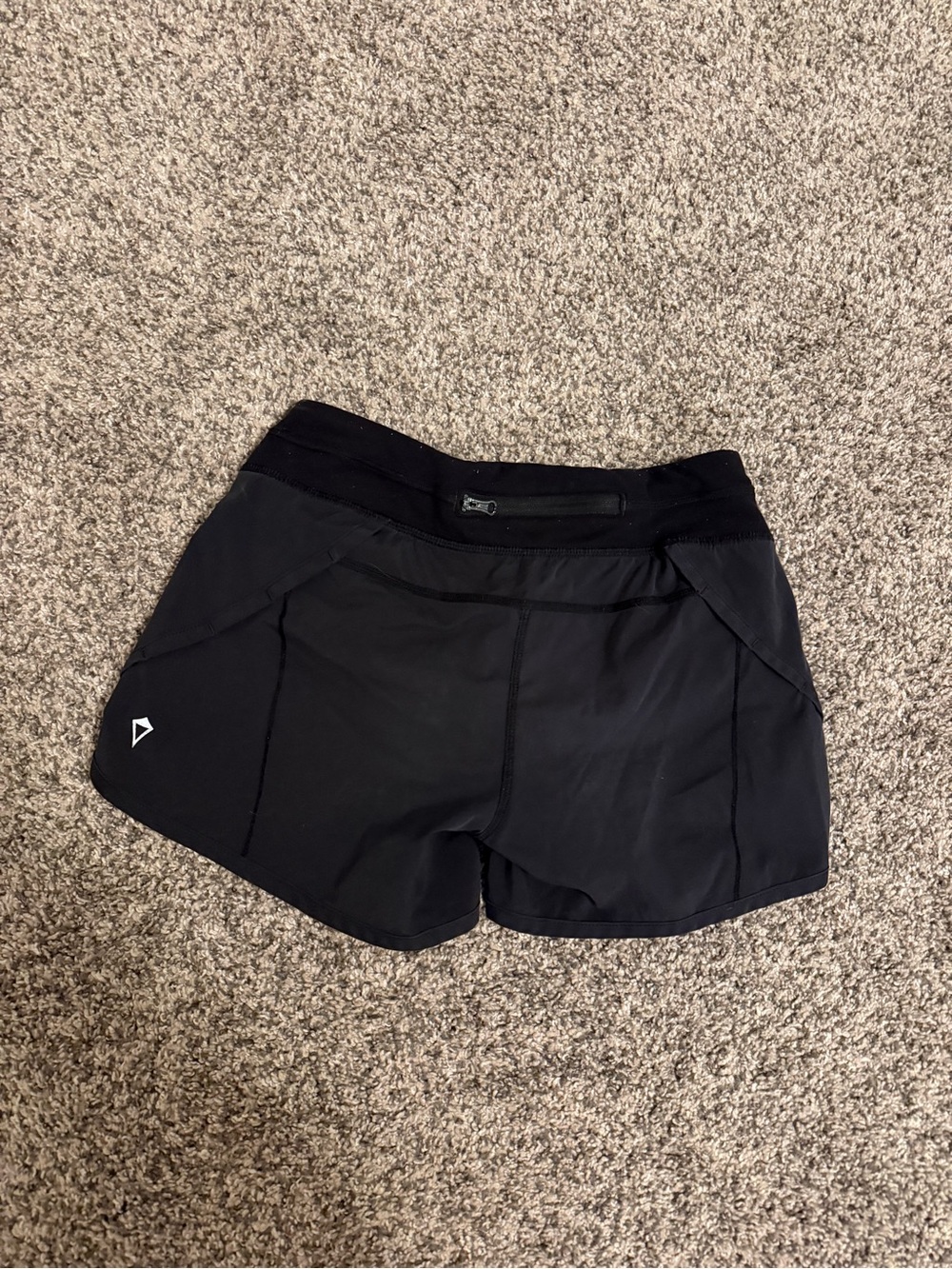 Ivivva Girls Black Athletic Shorts with Slim Waistband size 10